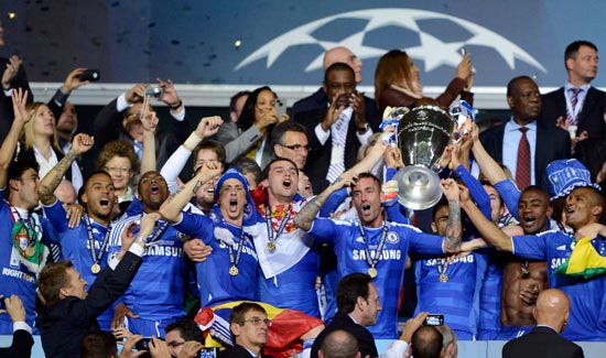 18岁“杜锋接班人”惊艳表现，广东男篮迎来新‘锋线大脑’