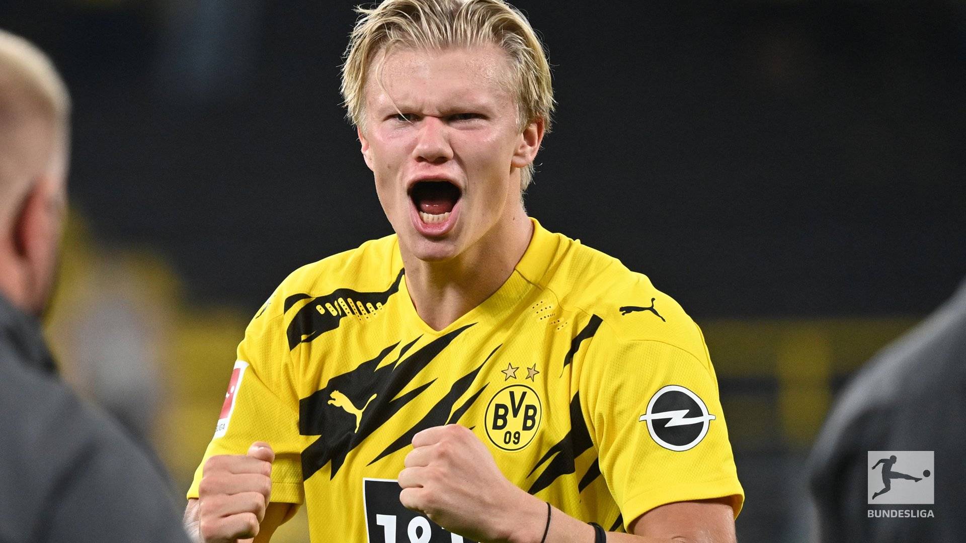 巴萨二队遭遇不公？十人作战惨遭绝杀，阿尔科亚诺主场3-2险胜