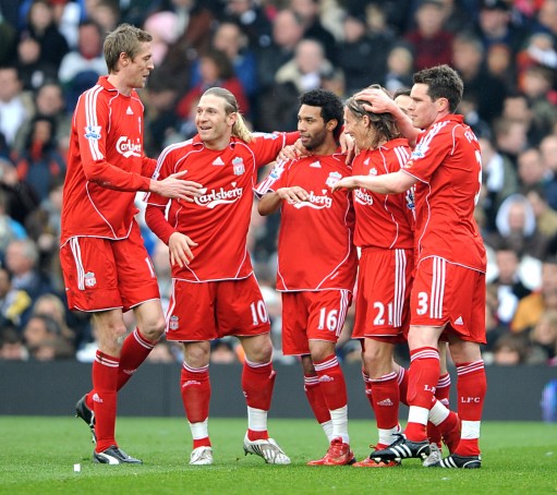 阿尔巴全场数据：2抢断3关键传球+风骚脚后跟助攻队友破门